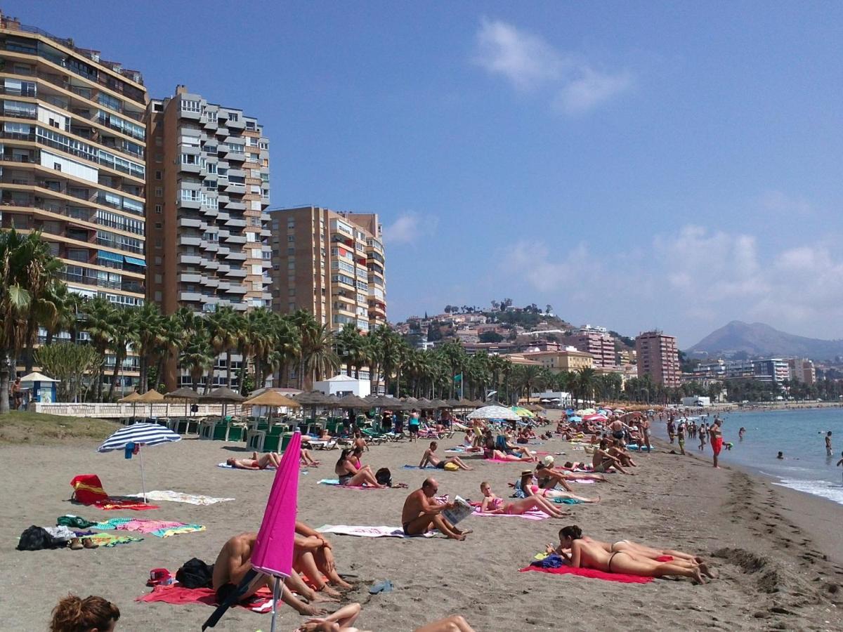 Del Parque Flats Suite Malagueta Малага Экстерьер фото