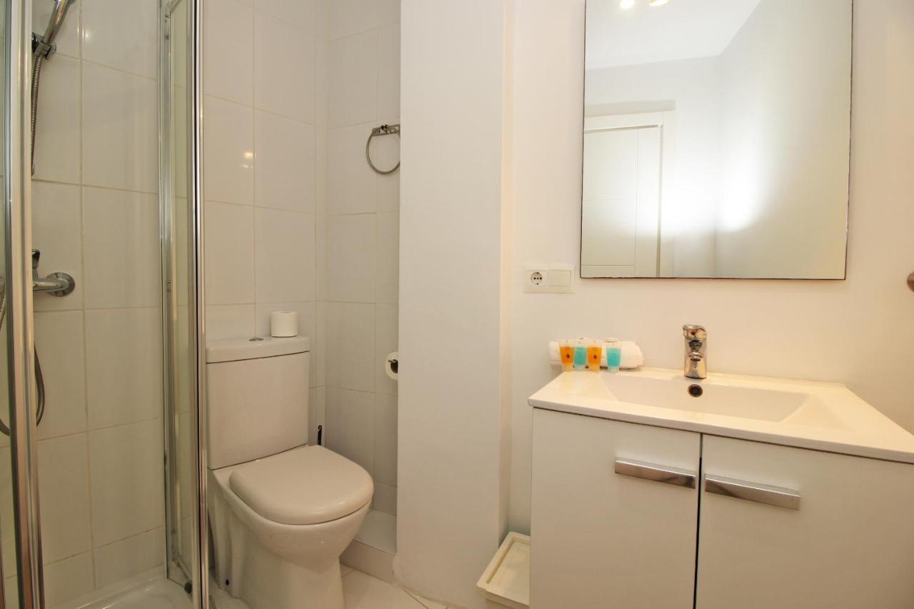 Del Parque Flats Suite Malagueta Малага Экстерьер фото