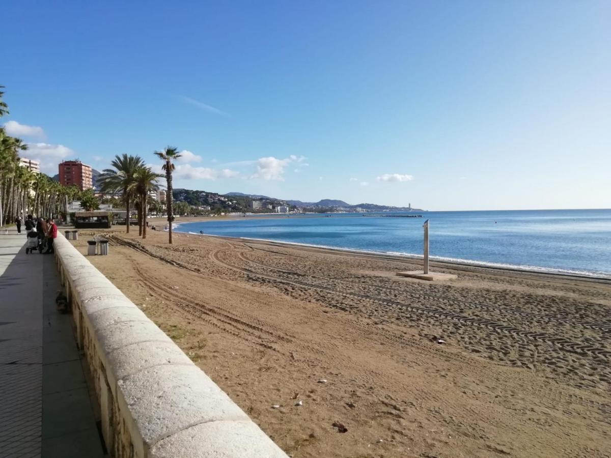 Del Parque Flats Suite Malagueta Малага Экстерьер фото